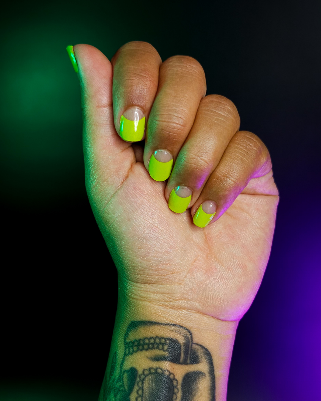 Poison—Green Half-Moon Gel Nail Wrap