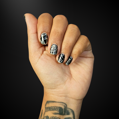 Silver Widow Gel Nail Strips